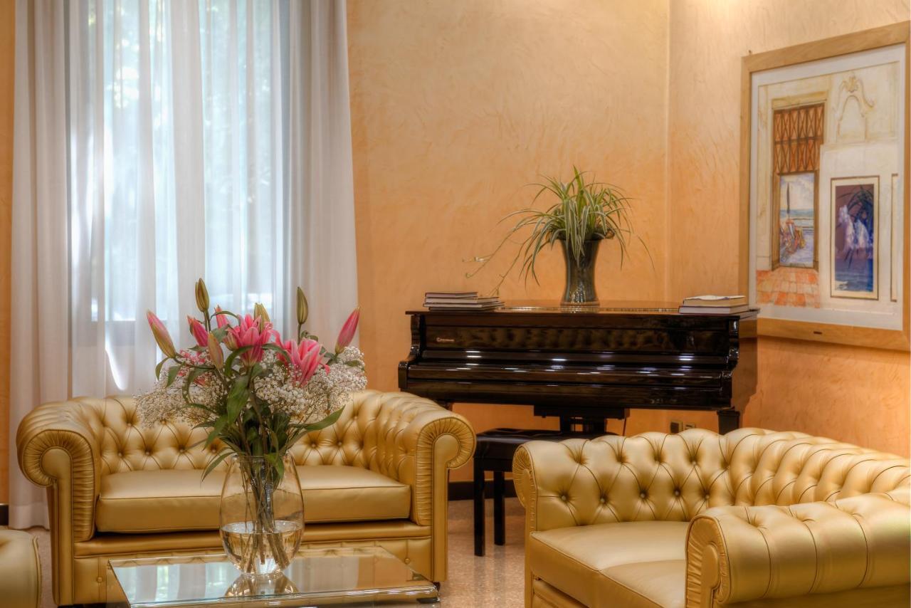 Central Park Hotel Modena Luaran gambar